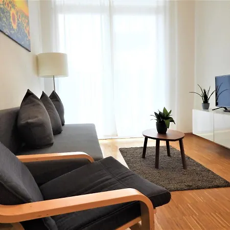 Braviscasa - Ferienresidenz Stadttor Endingen *