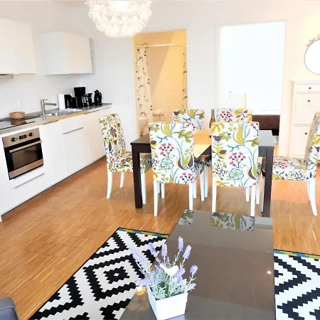 Braviscasa - Ferienresidenz Stadttor Endingen