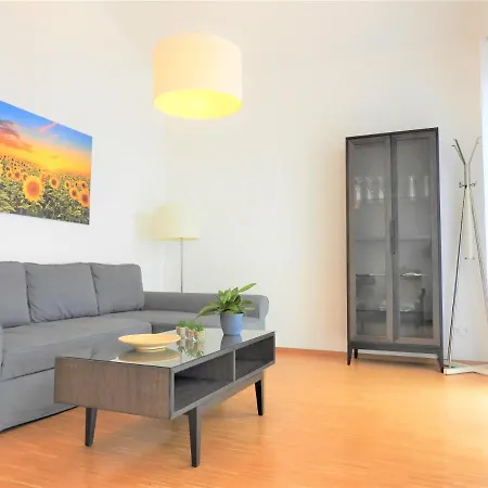 Braviscasa - Ferienresidenz Stadttor Endingen *