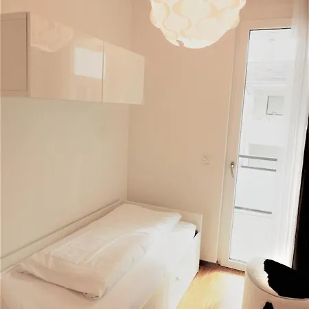 Braviscasa - Ferienresidenz Stadttor Endingen *