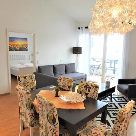 Apartmán Braviscasa - Ferienresidenz Stadttor Endingen *