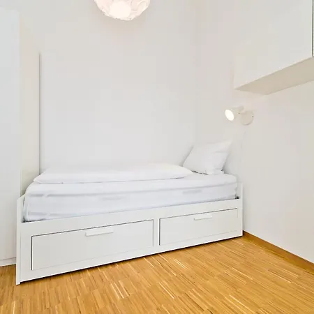 Braviscasa - Ferienresidenz Stadttor Endingen *