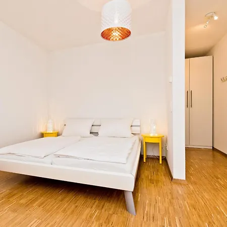 Braviscasa - Ferienresidenz Stadttor Endingen